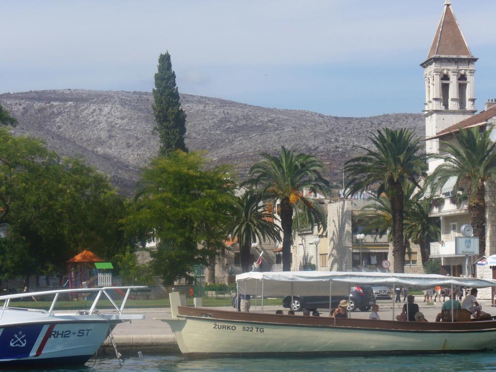 Apartments Zdravko Trogir Buitenkant foto
