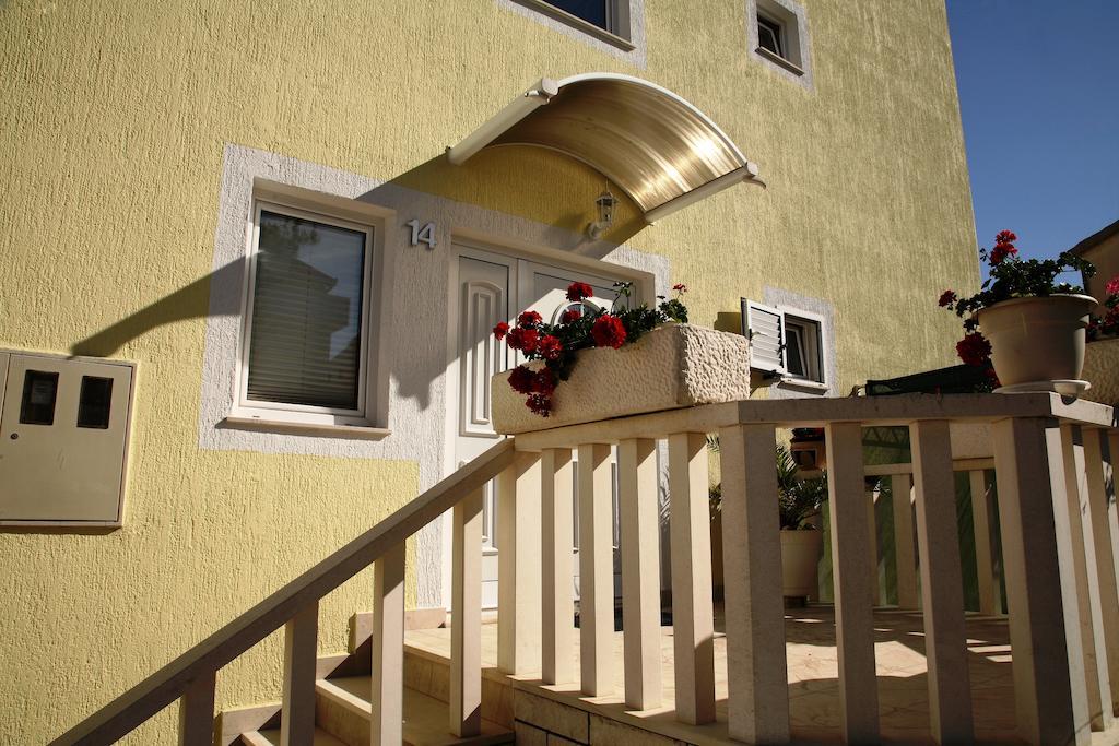 Apartments Zdravko Trogir Buitenkant foto