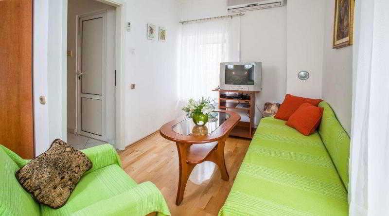 Apartments Zdravko Trogir Buitenkant foto